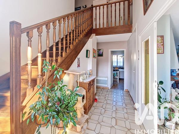 Maison à vendre 6 pièces 131 m² Saint-Fargeau-Ponthierry