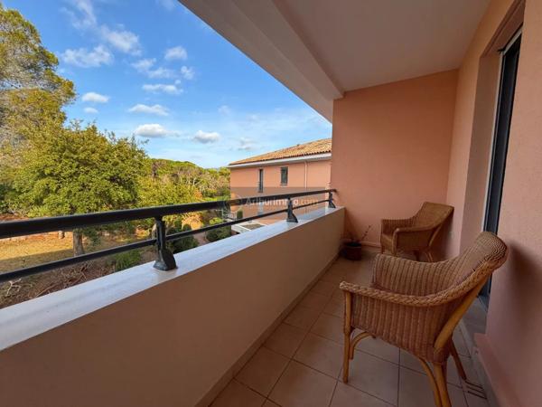 Vente Appartement 4 pièces 107 m2 à Saint-Raphaël