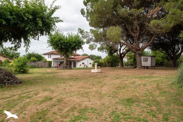 Maison à vendre |  Hagetmau |  6 pièces | 157 m²