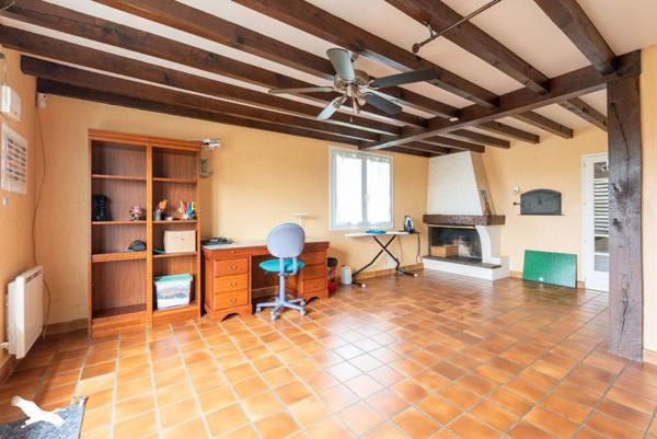 Maison à vendre |  Hagetmau |  6 pièces | 157 m²