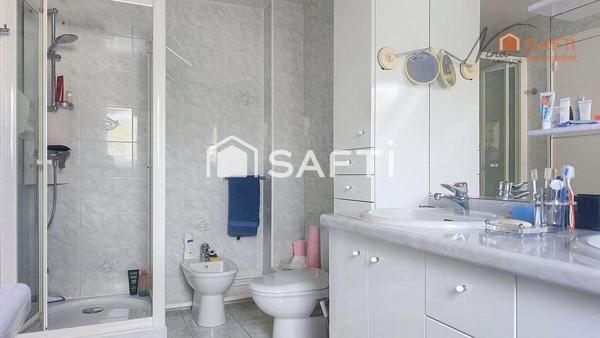 Maison familiale avec espace indépendant à fort potentiel