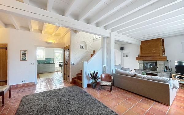 Maison à vendre    7 pièces • 250 m2 Anglet