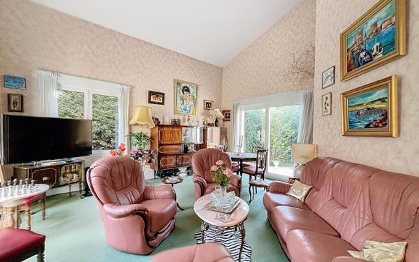 Maison à vendre    8 pièces • 200 m2 Anglet