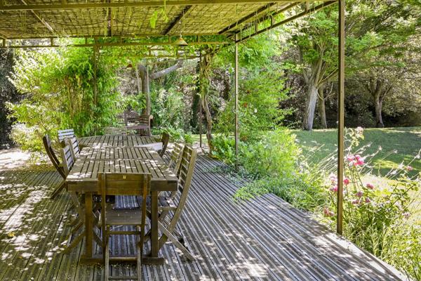 Appartement de Luxe sur Domaine Viticole