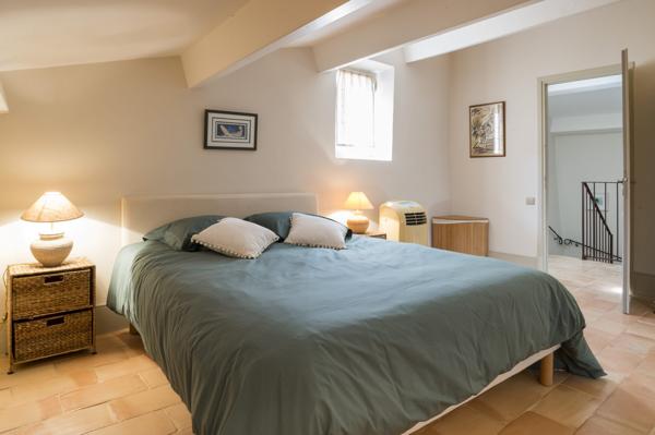 Appartement de Luxe sur Domaine Viticole