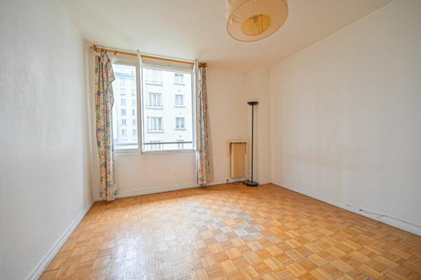 Appartement à vendre    3 pièces • 57 m2 Paris 11