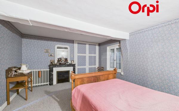 Maison à vendre    6 pièces •  Bernay