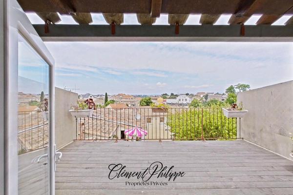 Vue panoramique & caractère Maison 5 suites en coeur touristique