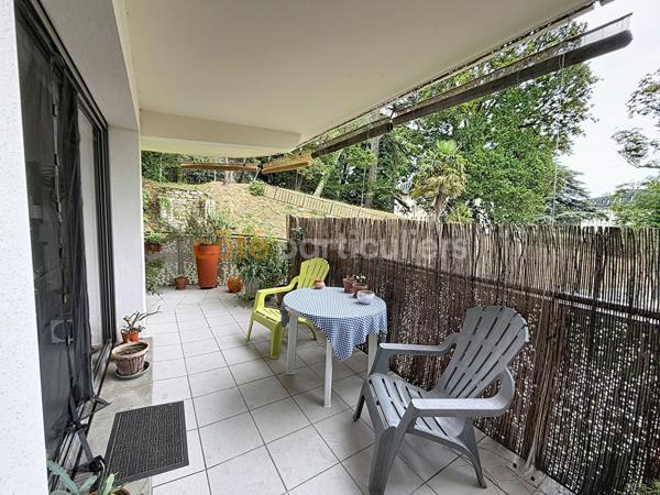 Vente
                Appartement47,58 m² - 2 Pièces -
                    BAYONNE (64100)