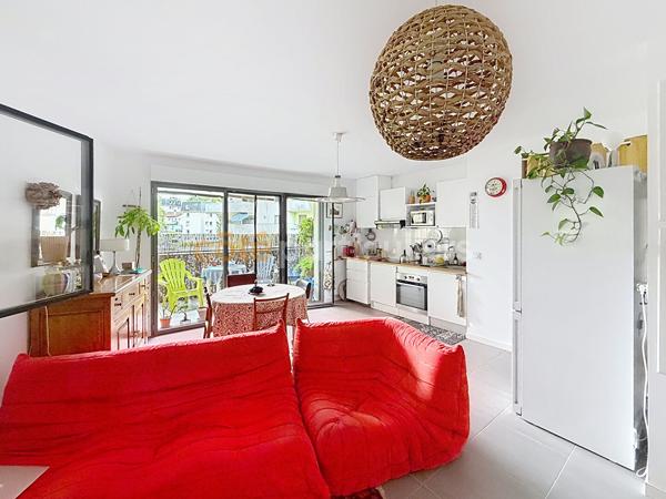 Vente
                Appartement47,58 m² - 2 Pièces -
                    BAYONNE (64100)