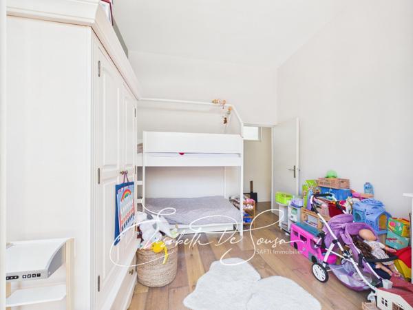 Appartement type loft  au coeur de Charentonneau