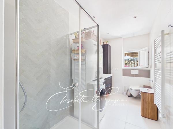 Appartement type loft  au coeur de Charentonneau
