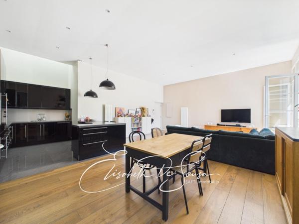 Appartement type loft  au coeur de Charentonneau