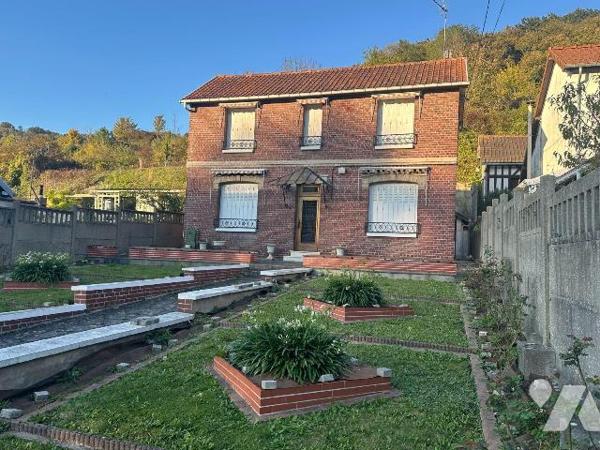 A VENDRE Maison individuelle, à AMFREVILLE-LA-MI-VOIE (76920), d'une surface habitable d'enviro...