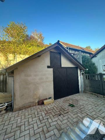 A VENDRE Maison individuelle, à AMFREVILLE-LA-MI-VOIE (76920), d'une surface habitable d'enviro...
