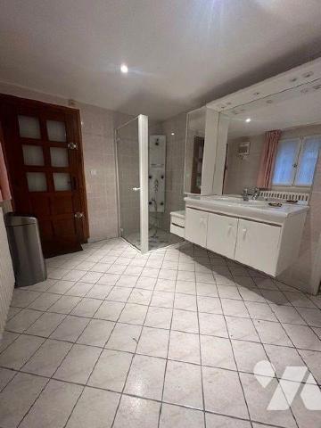 A VENDRE Maison individuelle, à AMFREVILLE-LA-MI-VOIE (76920), d'une surface habitable d'enviro...