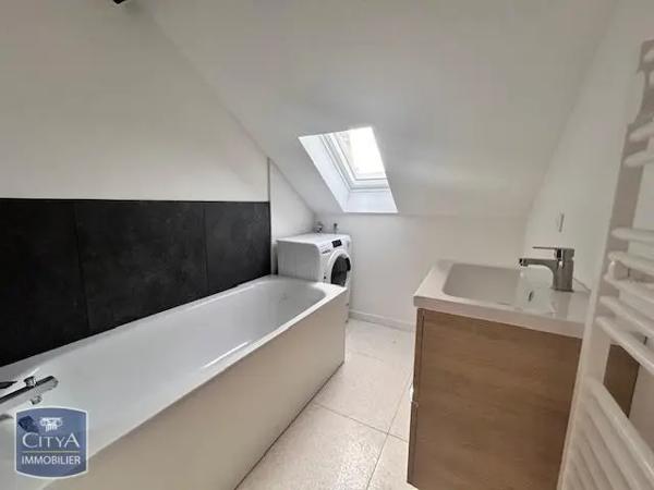 Appartement à louer 3 pièces 64.82m²