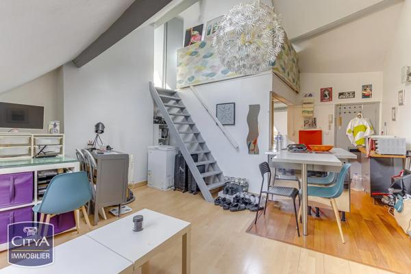 Appartement à vendre 1 pièce 46.67m² Lille (59800)