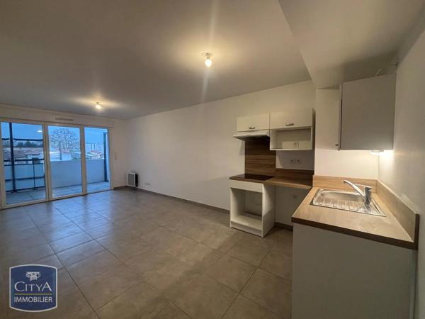 Appartement à louer 3 pièces 59.02m² Avignon (84000)