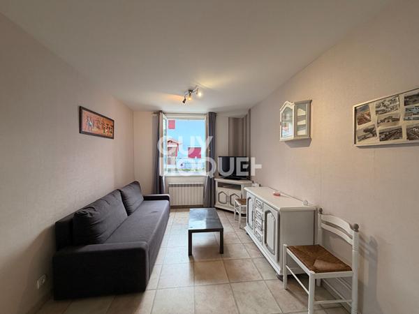 APPARTEMENT T3 BIS AVEC PARKING A 5 MIN A PIED DE LA PLAGE
