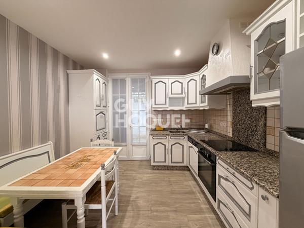 APPARTEMENT T3 BIS AVEC PARKING A 5 MIN A PIED DE LA PLAGE