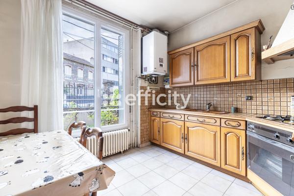 Maison
         3 pièces
        - 80 m² Exclusivité 436 800 € *