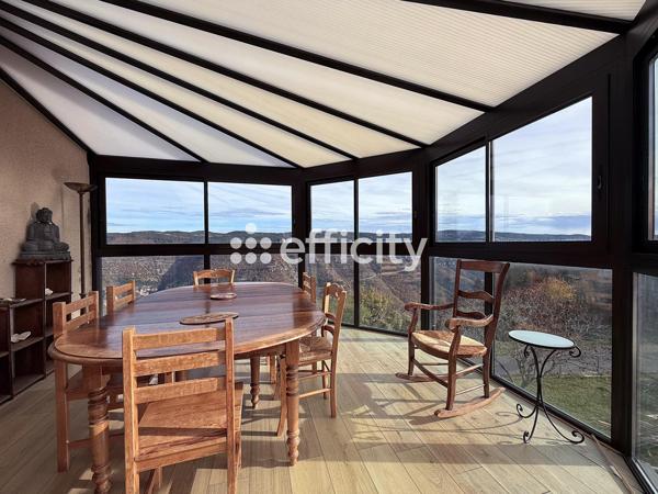 Maison 5 pièces - 111 m² Exclusivité efficity