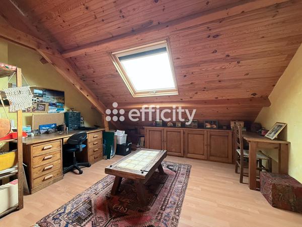Maison 5 pièces - 111 m² Exclusivité efficity