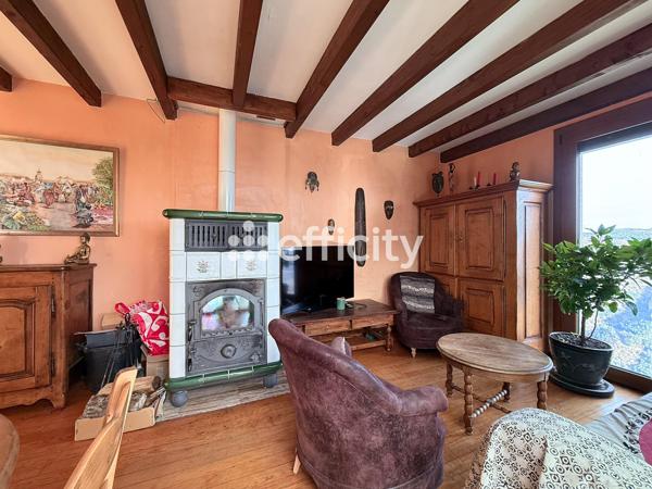 Maison 5 pièces - 111 m² Exclusivité efficity