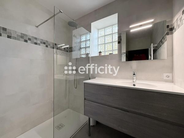 Maison 5 pièces - 111 m² Exclusivité efficity