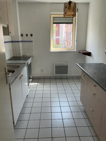 APPARTEMENT F2 2EME ETAGE AVEC ASCENSEUR ROUEN QUARTIER ST MARC