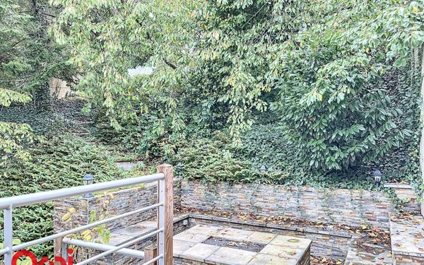 Maison à vendre    5 pièces •  Lavault-Sainte-Anne