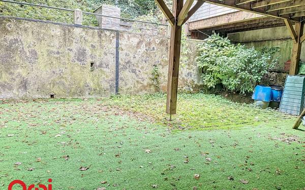 Maison à vendre    5 pièces •  Lavault-Sainte-Anne