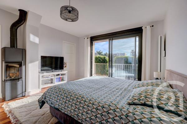 Maison à vendre  7 pièces - 159,25 m2 CHAMPAGNE AU MONT D OR - 69