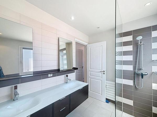 Appartement vue mer Cannes 3 pièces