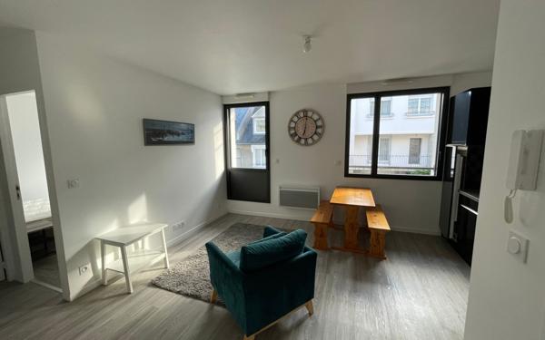 Appartement à louer    2 pièces • 32 m2 Brest