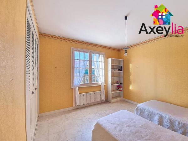 Charlieu (42190) À VENDRE - CHARLIEU - MAISON 4 CHAMBRES AVEC TERRAIN