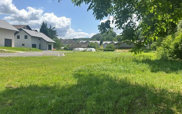 Terrain à vendre    Sillingy