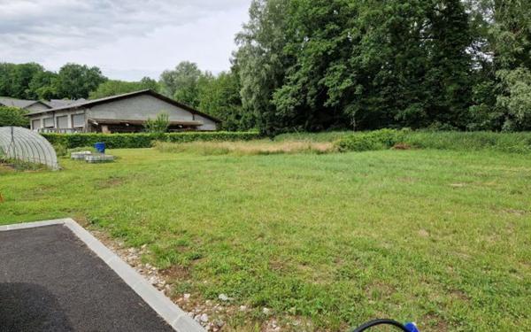 Terrain à vendre    Sillingy