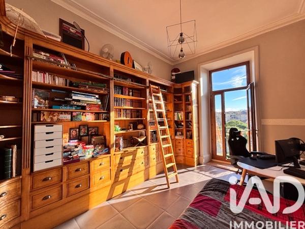 Appartement à vendre 6 pièces 178 m² Aubenas
