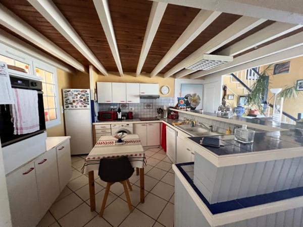 Local d'activité + maison d'habitation La Teste De Buch