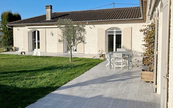 Maison à vendre    5 pièces •  Angoulême