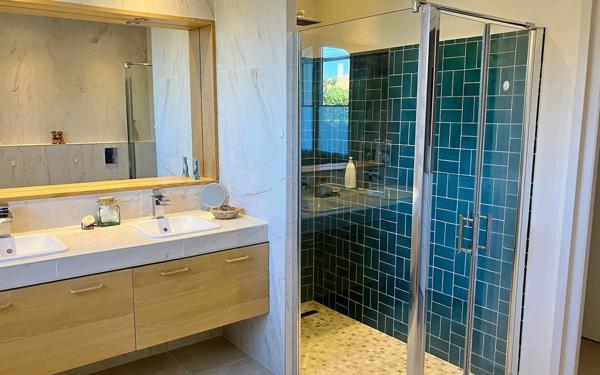 Maison à vendre    5 pièces •  Angoulême