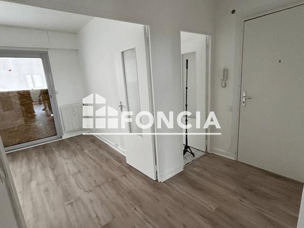 Location Appartement 3 pièces 64.9 m² - 55 RUE BONNABAUD RESIDENCE LE GALLIENI Clermont Ferrand 63000