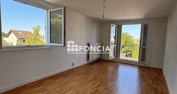 Location Appartement 3 pièces 62.28 m² - La Varenne St Hilaire 94210