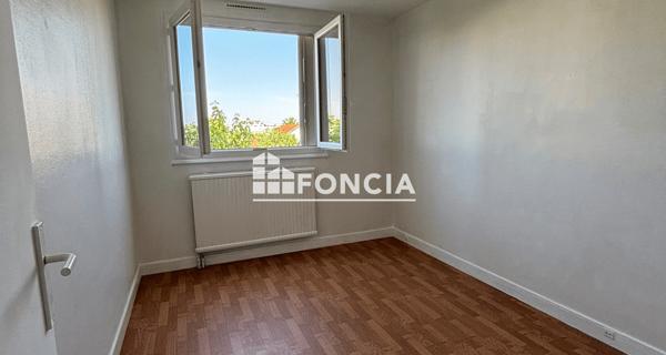 Location Appartement 3 pièces 62.28 m² - La Varenne St Hilaire 94210