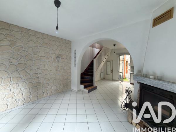 Maison à vendre 5 pièces 175 m² Saint-Martin-d'Hères