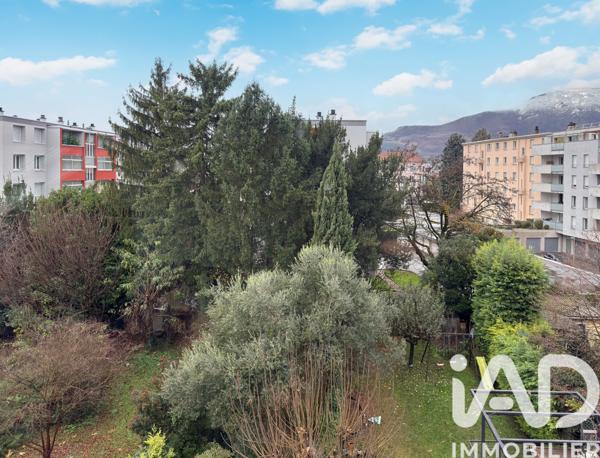 Maison à vendre 5 pièces 175 m² Saint-Martin-d'Hères