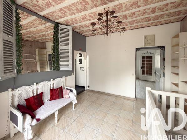 Maison à vendre 5 pièces 175 m² Saint-Martin-d'Hères