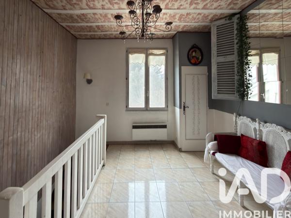 Maison à vendre 5 pièces 175 m² Saint-Martin-d'Hères